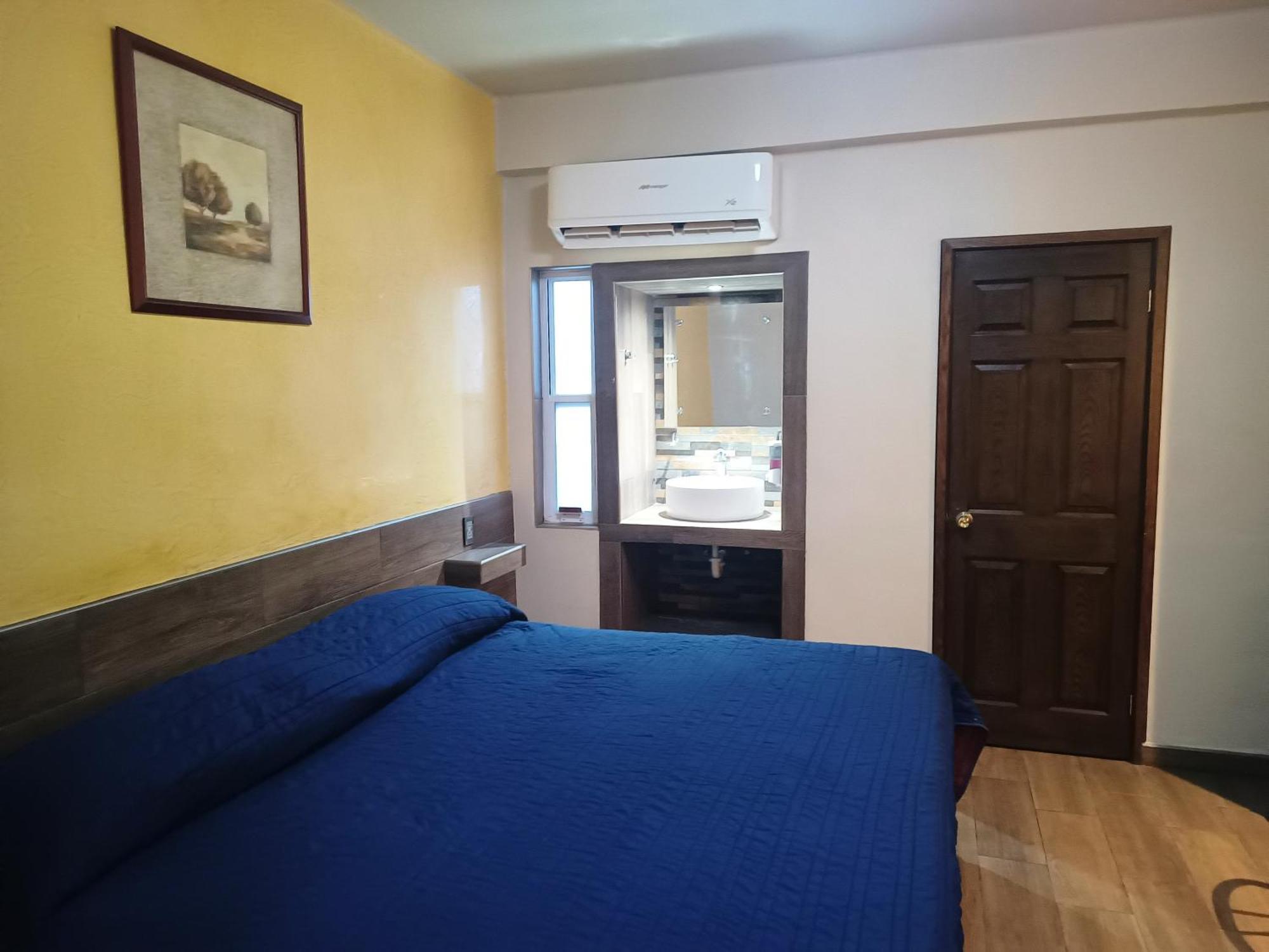 Hotel Baeza Delicias Exteriör bild