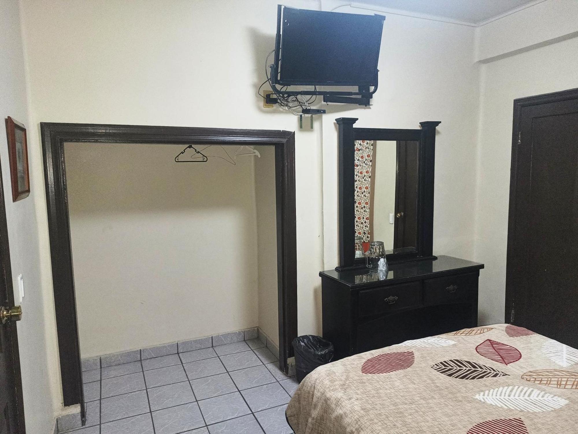 Hotel Baeza Delicias Exteriör bild