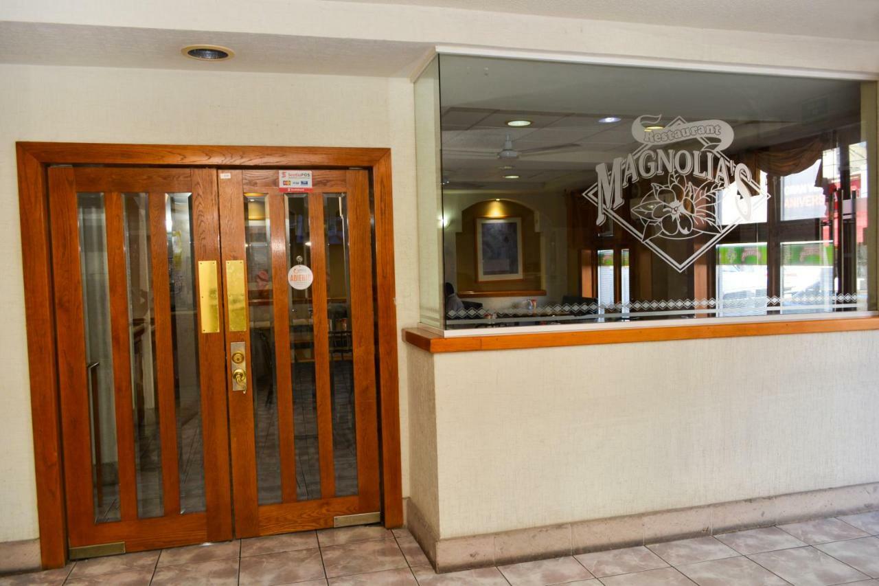 Hotel Baeza Delicias Exteriör bild
